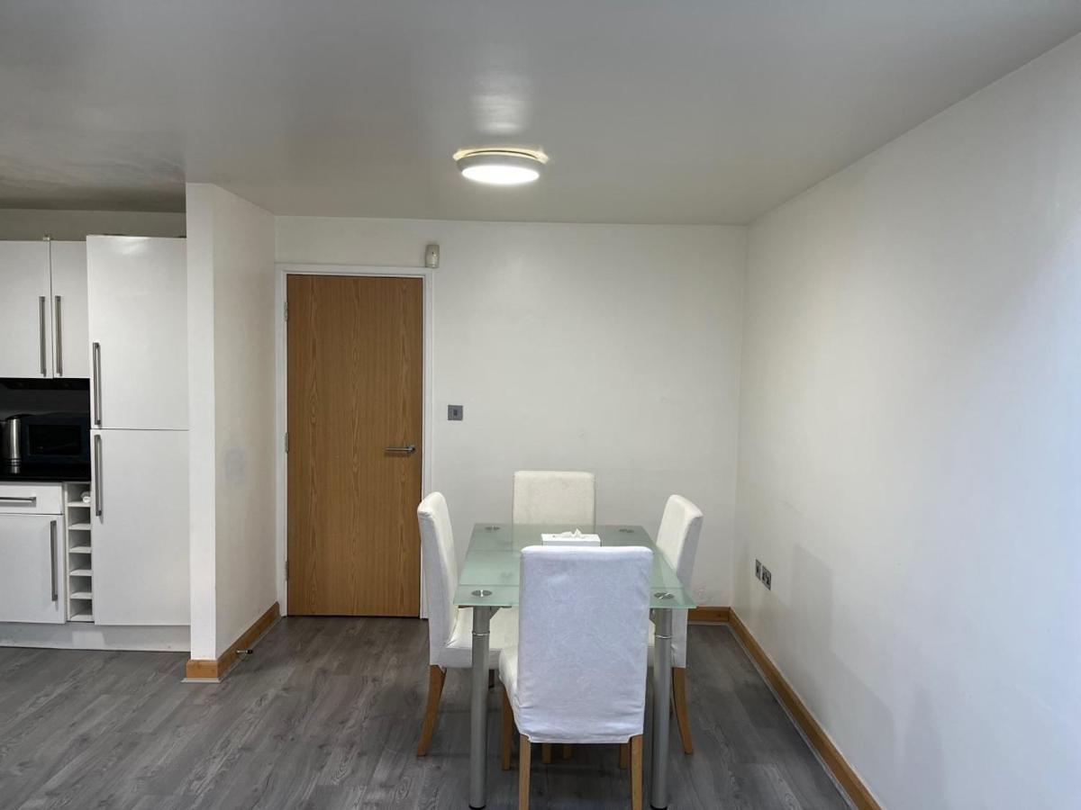 Three Bedroom House In Tooting By Star Vakantiehuis Londen